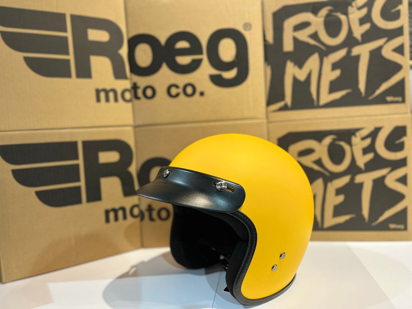 Roeg JETT Helm Matt