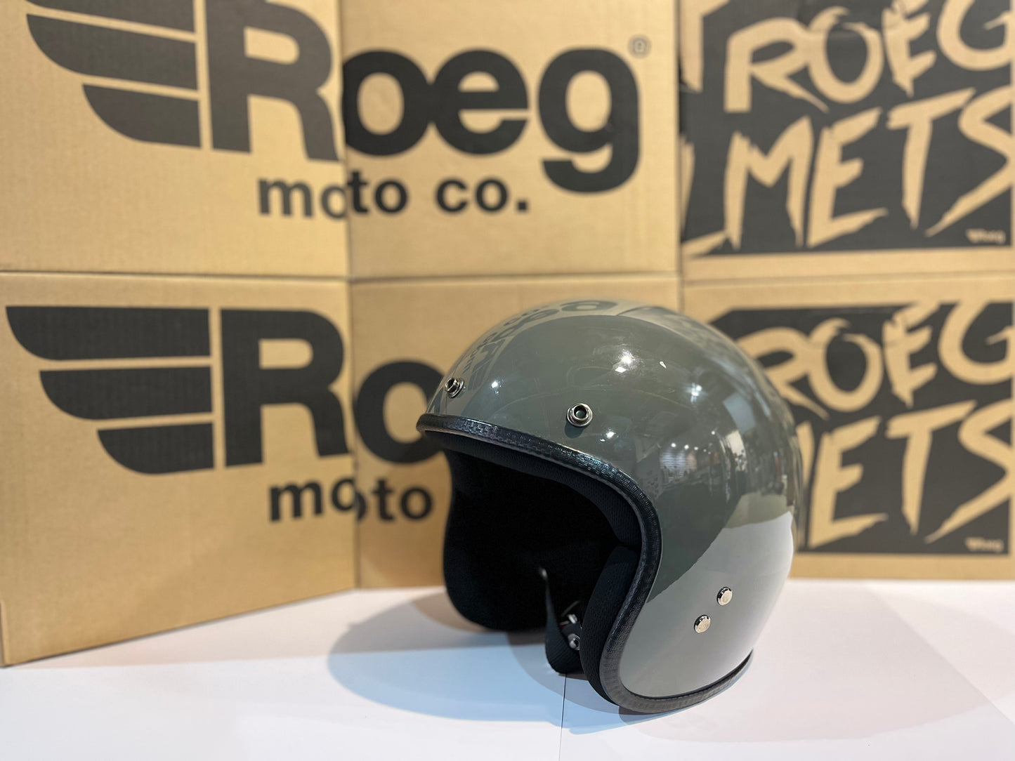 Roeg JETT Helm Gloss